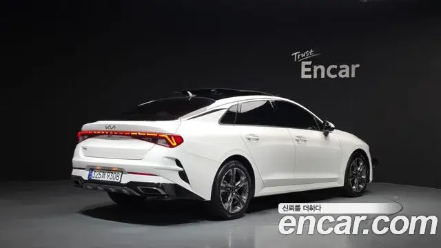 Kia K5, 2022