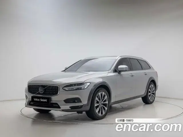 Volvo V90 Cross Country, 2023