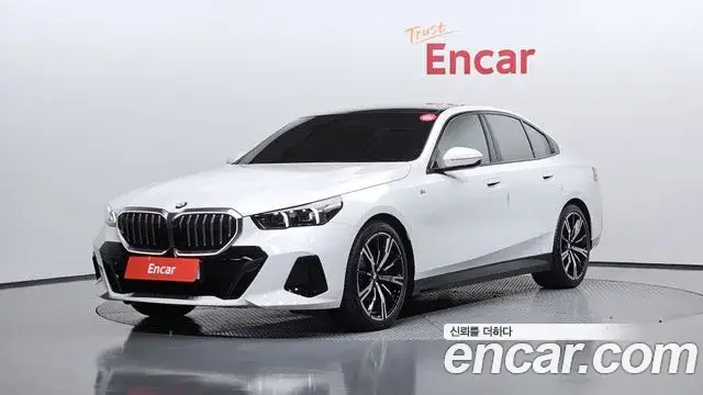 BMW 5 Series, 2024