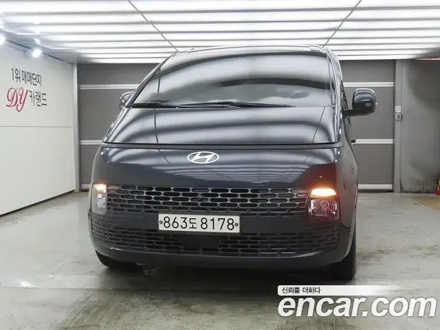 Hyundai Staria, 2024