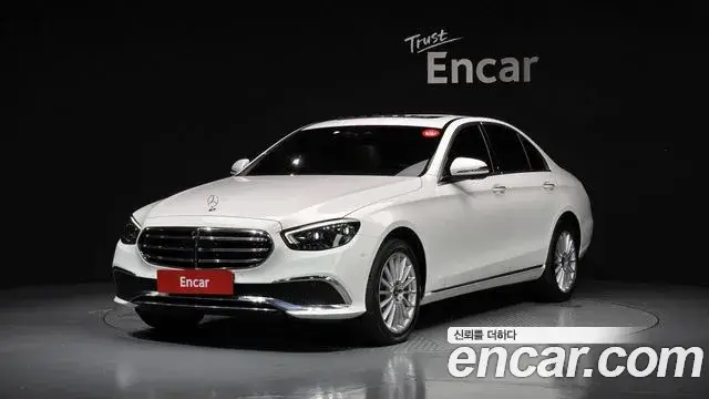 Mercedes-Benz E-Class, 2022