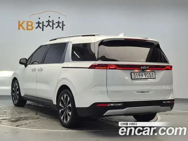 Kia Carnival, 2022