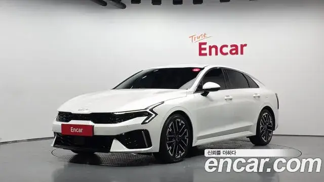 Kia K5, 2023