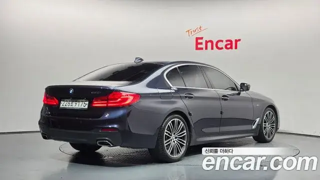 BMW 5 Series, 2020