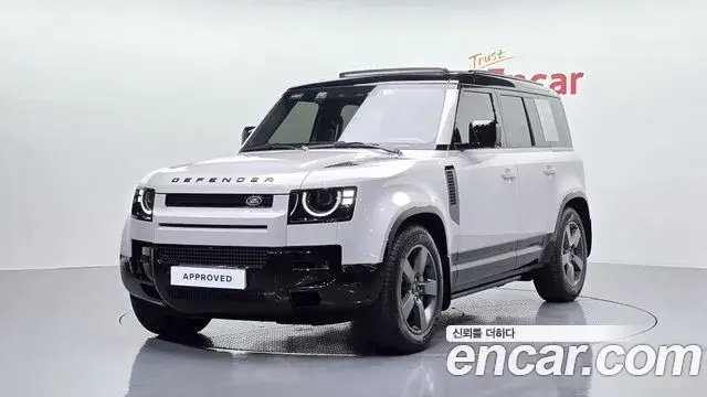 Land Rover Defender, 2026