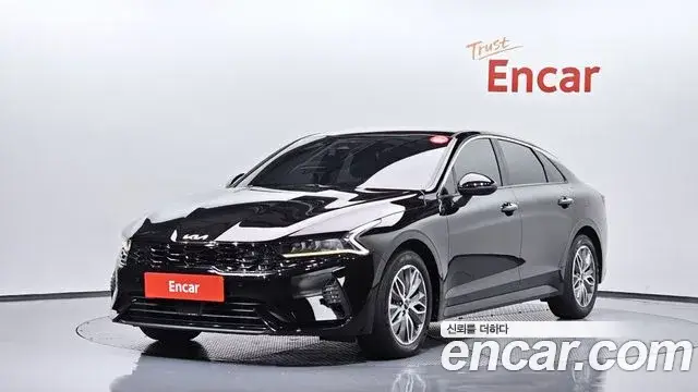 Kia K5, 2022