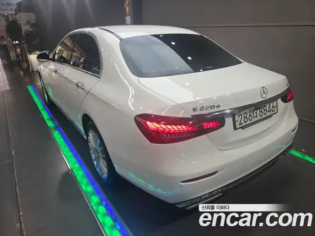 Mercedes-Benz E-Class, 2021