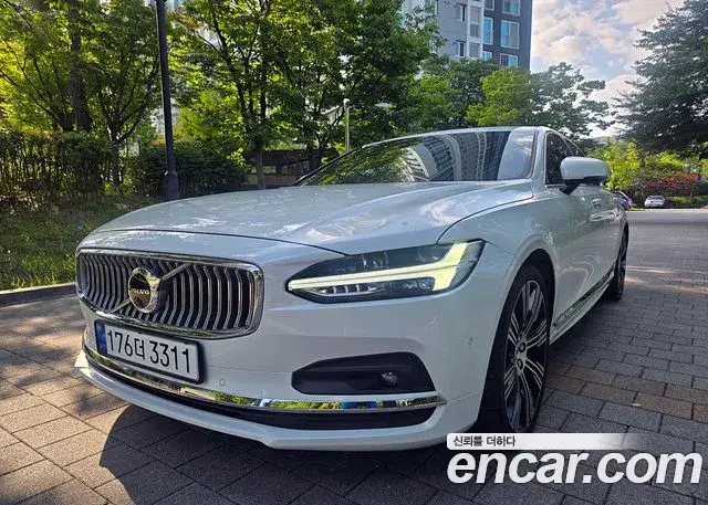 Volvo S90, 2022