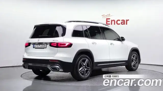 Mercedes-Benz GLB-Class, 2021