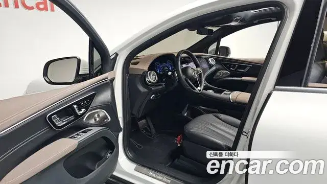 Mercedes-Benz EQS SUV, 2025