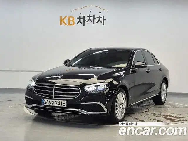 Mercedes-Benz E-Class, 2020