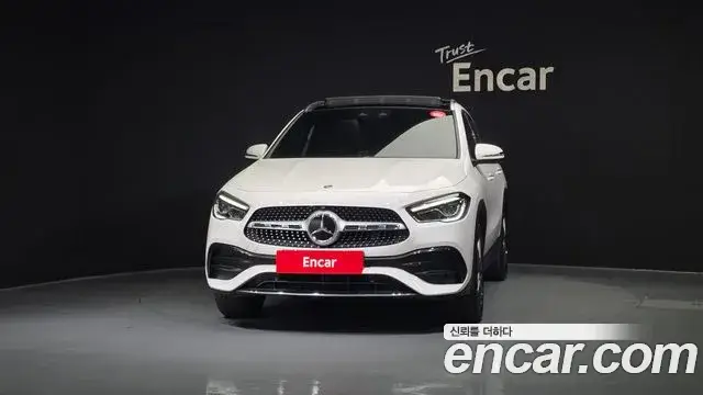 Mercedes-Benz GLA-Class, 2022