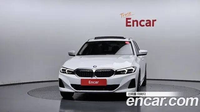 BMW 3 Series, 2023