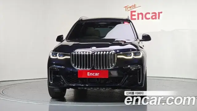 BMW X7, 2021