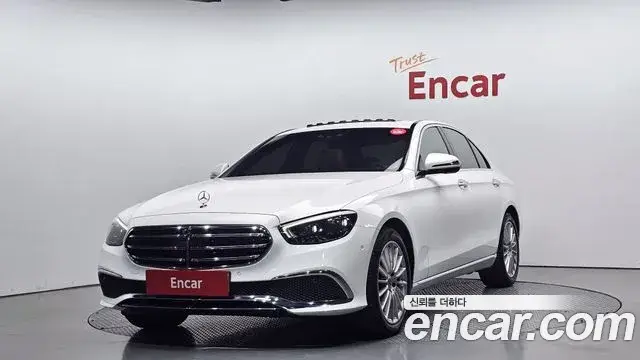 Mercedes-Benz E-Class, 2022