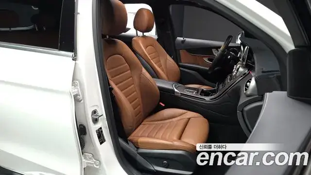 Mercedes-Benz GLC-Class, 2022