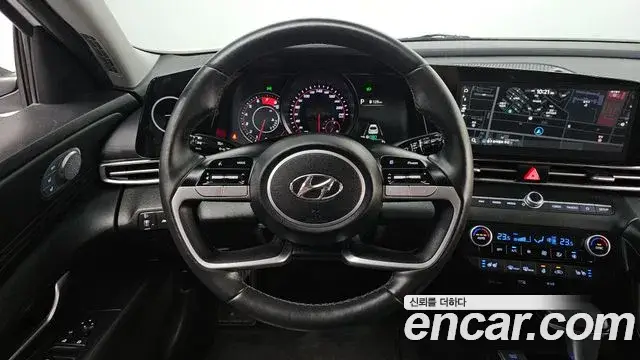 Hyundai The New Avante Hybrid, 2022
