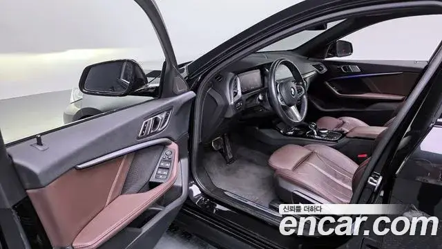 BMW 1 Series, 2021