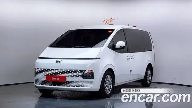 Hyundai Staria, 2022