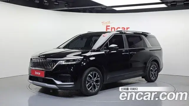 Kia Carnival, 2023