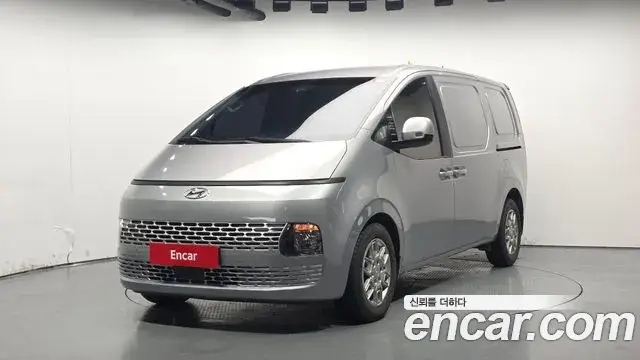 Hyundai Staria, 2021