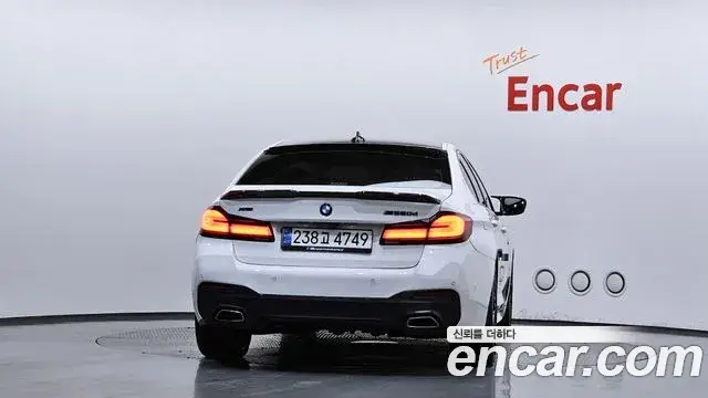 BMW 5 Series, 2019