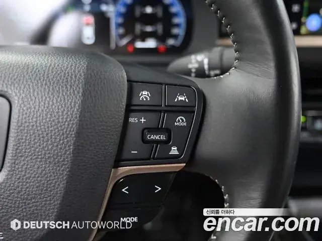 Toyota Crown Crossover, 2024