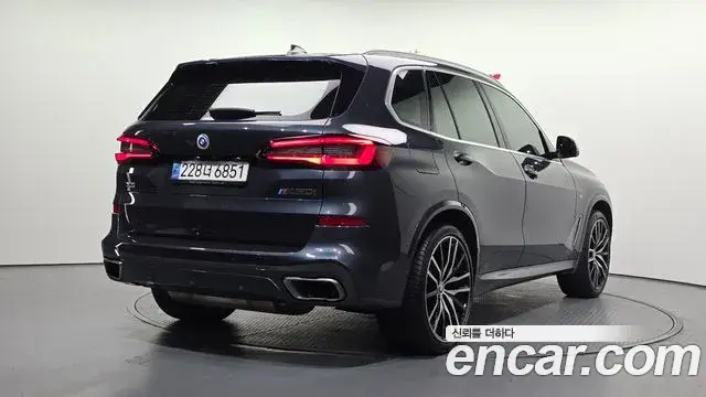 BMW X5, 2022