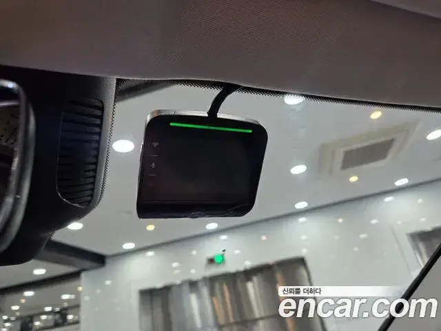 Mercedes-Benz EQE SUV, 2025