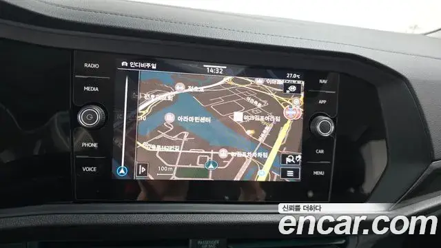 Volkswagen Jetta, 2024