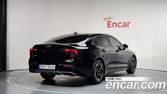 Kia K5, 2025
