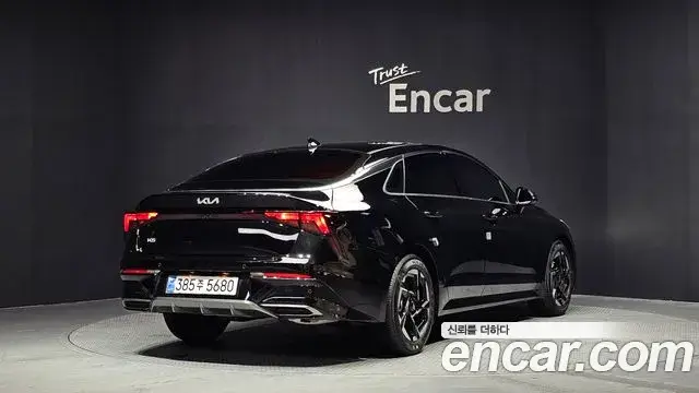 Kia K5, 2024