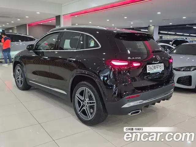 Mercedes-Benz GLA-Class, 2025