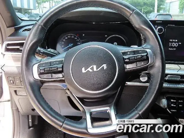Kia K5, 2021
