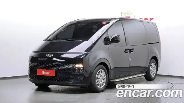 Hyundai Staria, 2021