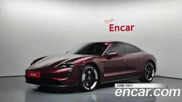 Porsche Taycan, 2020