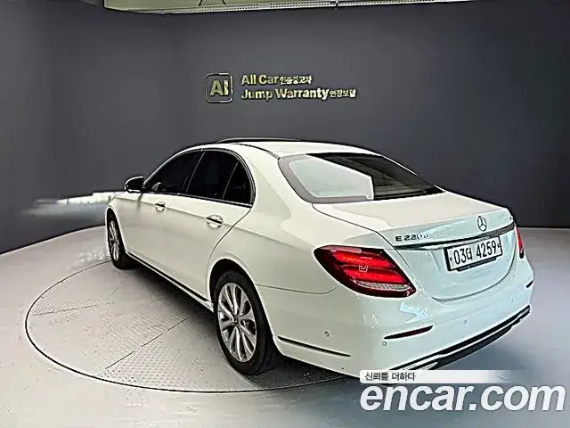 Mercedes-Benz E-Class, 2018
