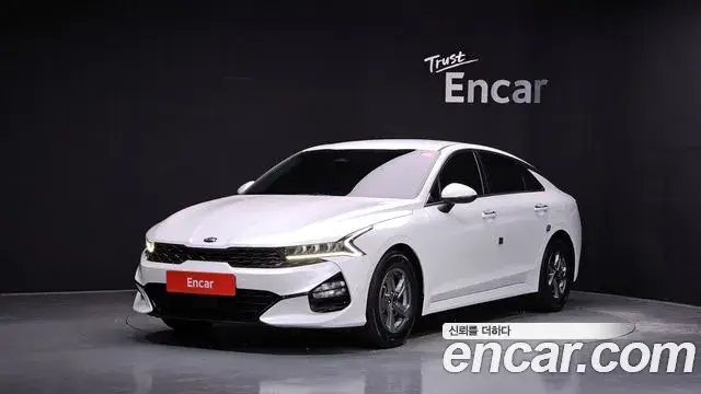 Kia K5, 2021