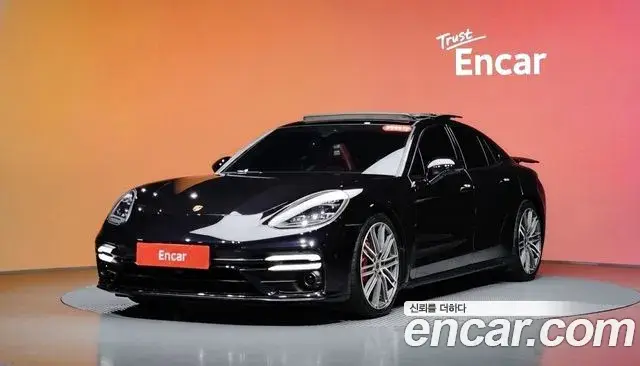 Porsche Panamera, 2020