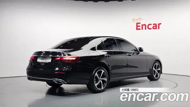 Mercedes-Benz E-Class, 2021