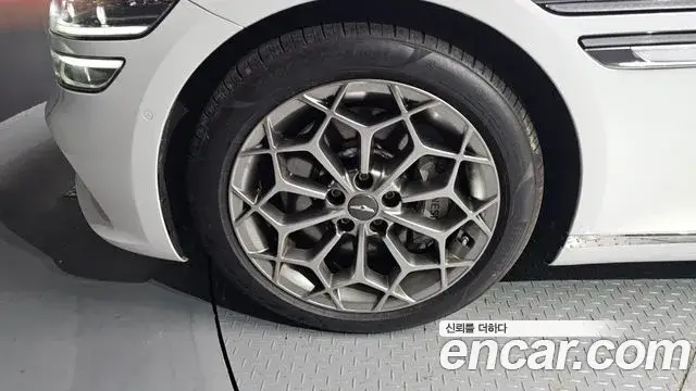 Genesis G80, 2021