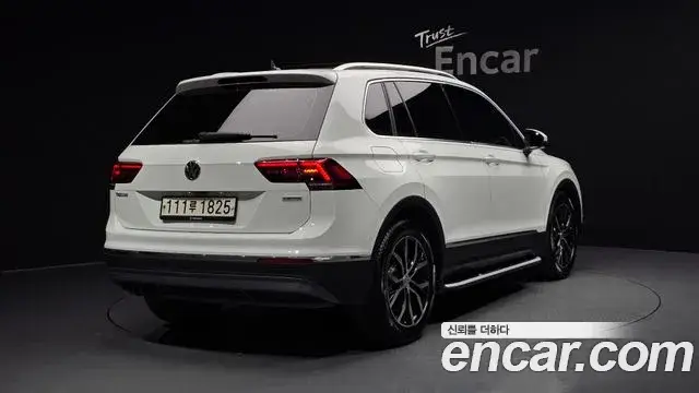 Volkswagen Tiguan, 2020