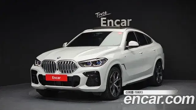 BMW X6, 2022