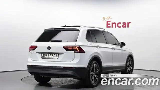 Volkswagen Tiguan, 2020