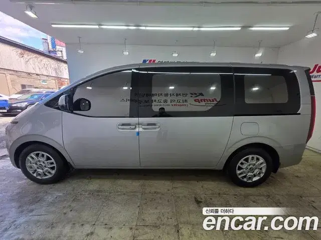 Hyundai Staria, 2024