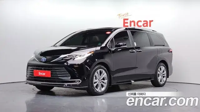 Toyota Sienna, 2023