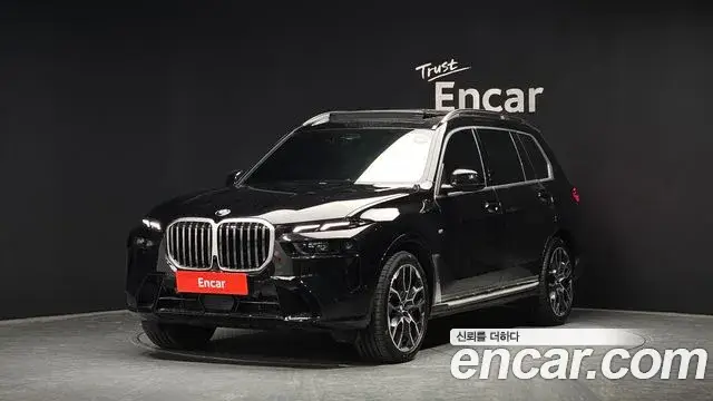 BMW X7, 2025