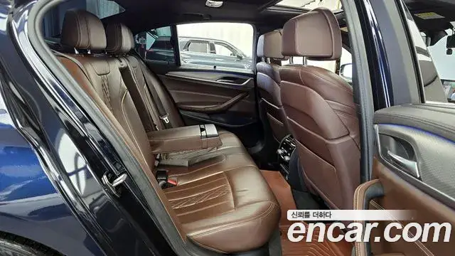 BMW 5 Series, 2019