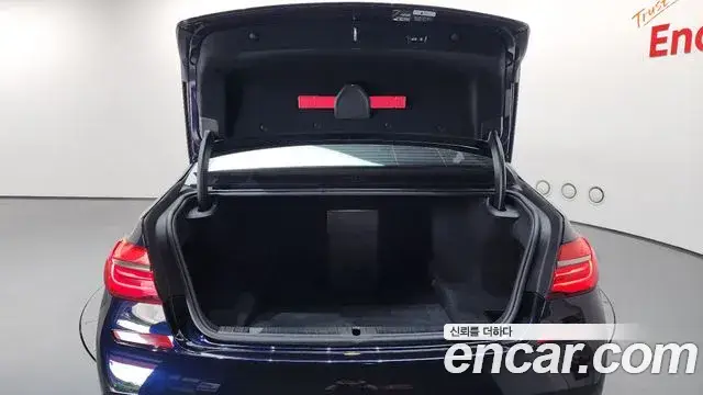 BMW 7 Series, 2018