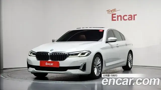 BMW 5 Series, 2022